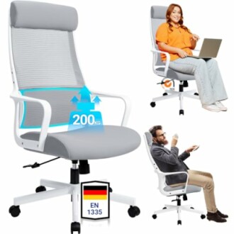 Ergonomischer Bürostuhl mit zwei Personen, die ihn nutzen.